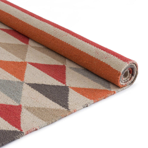 Teppich Barli Orange/Rot/Beige mit Streifen und Dreiecksmuster | URBANARA