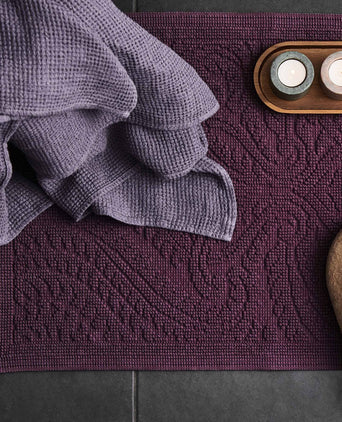 Handtuch Neris Aubergine | URBANARA