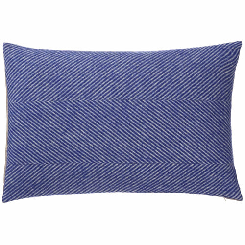 Kissenhülle Gotland Ultramarinblau/Crème - 40 x 60 cm | URBANARA